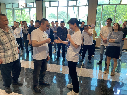 1745393674261231.png 图片2.png